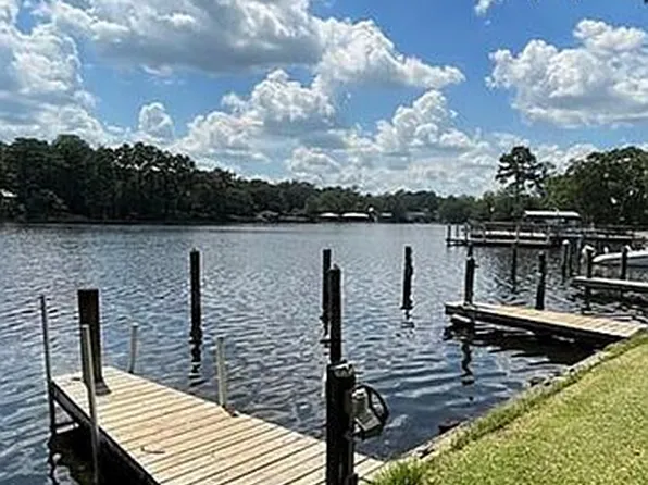 215 Riverbend Dr #215, Mobile, AL 36605