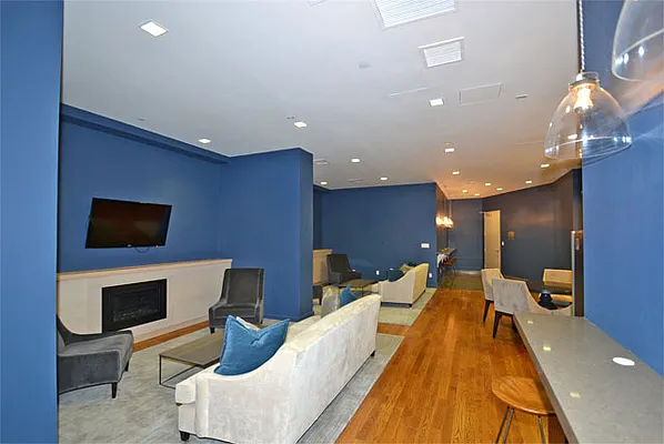 Rented by Waterton Residential New York | media 15