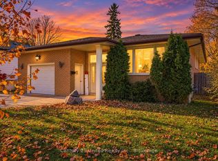 807 Highland Ct, Peterborough, ON K9H 5K1