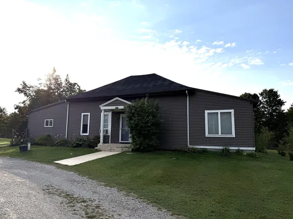 7490 S River Rd, Cheboygan, MI 49721
