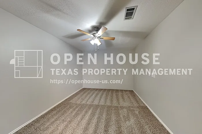 625 Creekview Dr — Photo 6