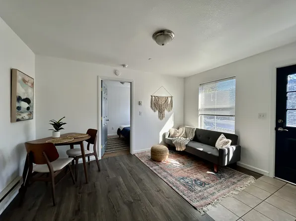 313 Kentucky St APT 4, Petaluma, CA 94952