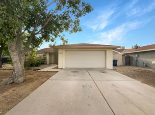 620 Sunbear Dr SW, Albuquerque, NM 87121