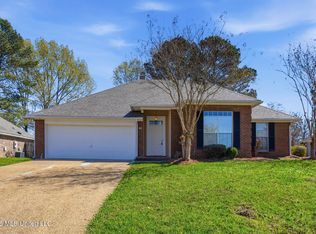 212 N Ridge Dr, Madison, MS 39110