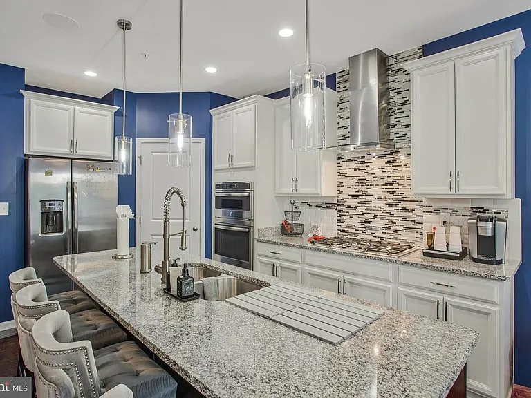 10805 Lariat Way — Photo 13