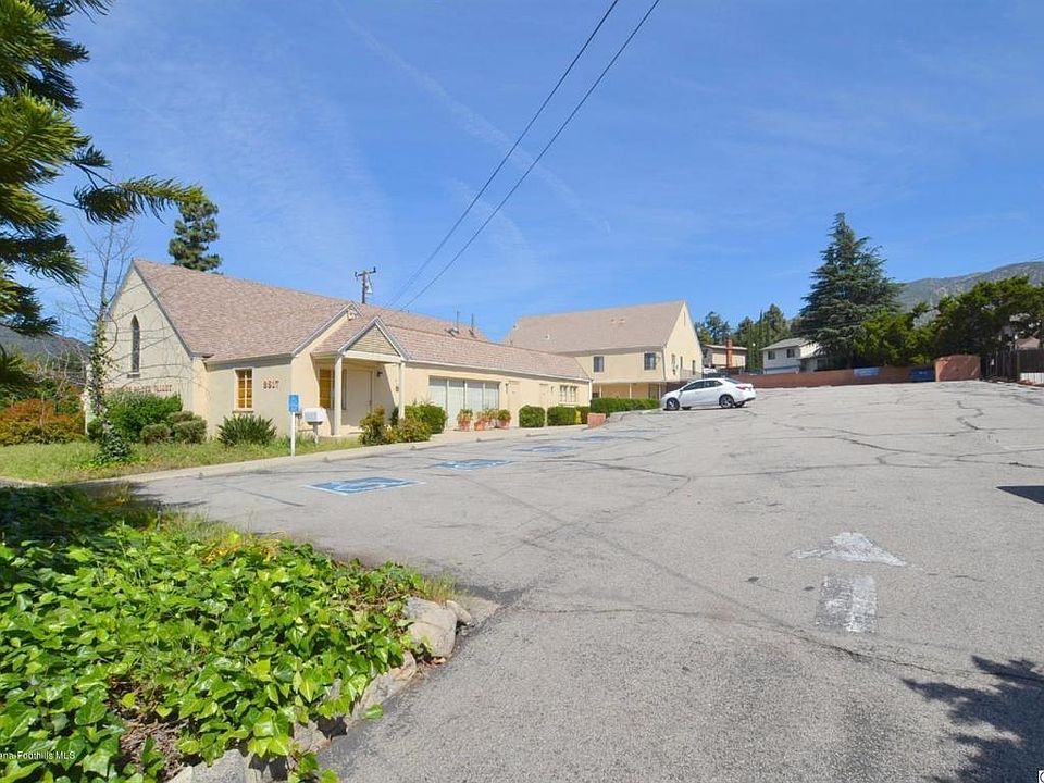 1st image of 2817 Montrose Ave