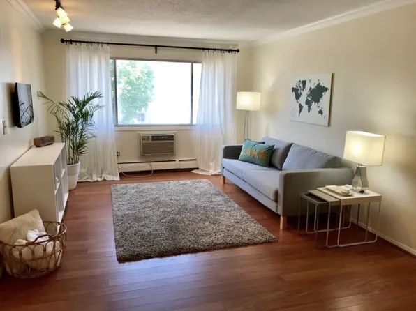 2446 Aldrich Ave S APT 202, Minneapolis, MN 55405