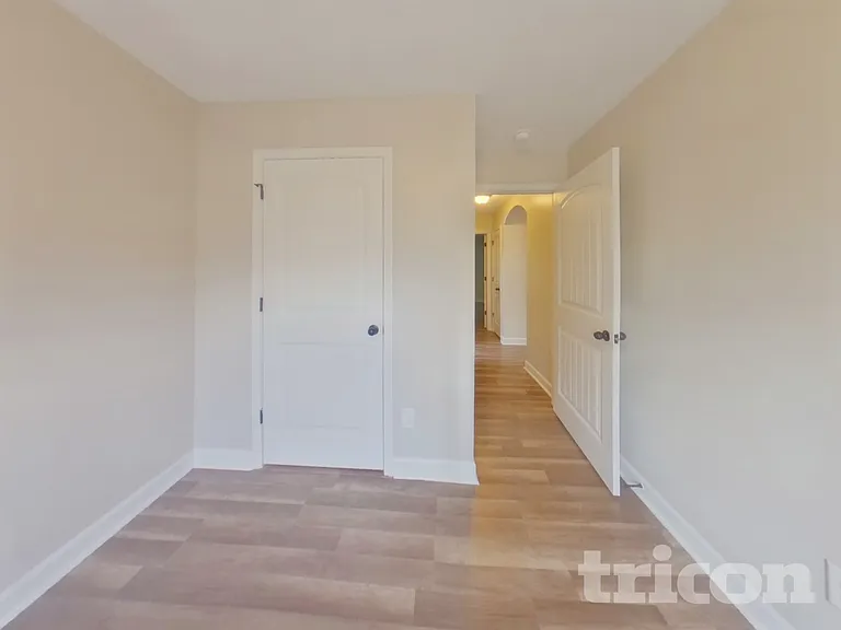456 Blairwood Ct — Photo 13