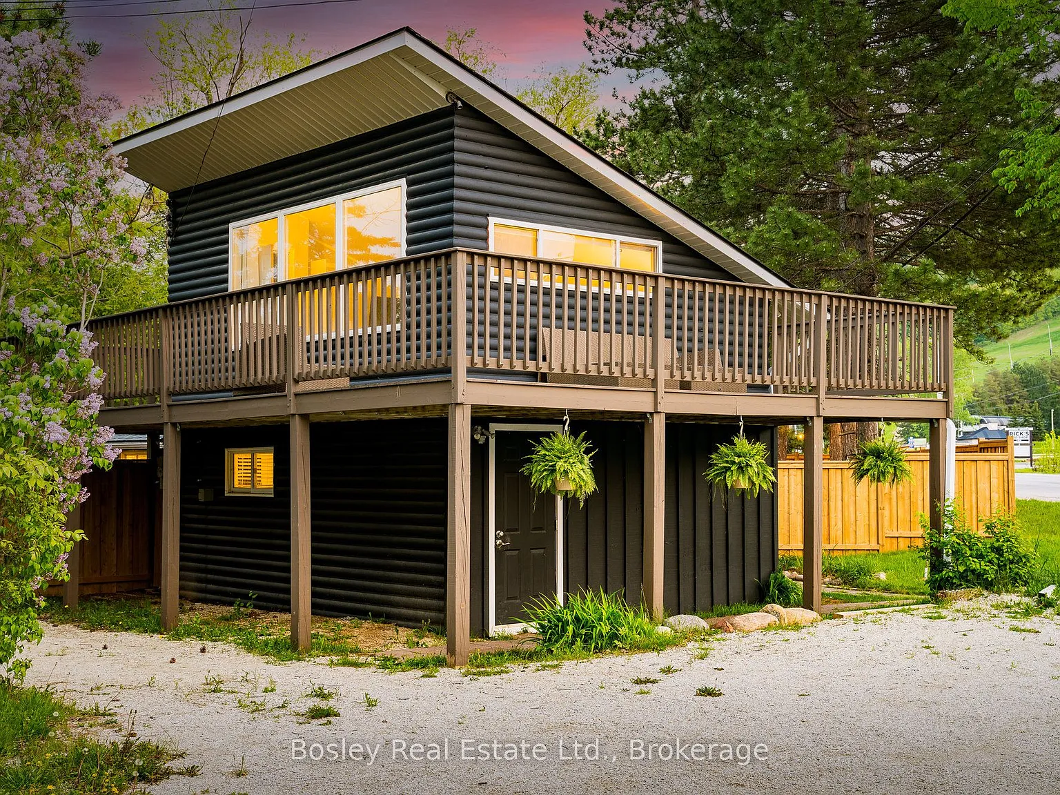 3 bed, $25,000 — Photo 1