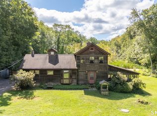 393 Center Rd, Easton, CT 06612