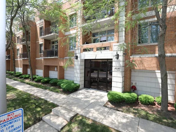 4330 N Neva Ave Unit 411, Chicago, IL 60634