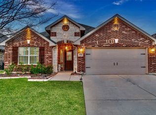 4745 Meadow Green Trl, Fort Worth, TX 76244