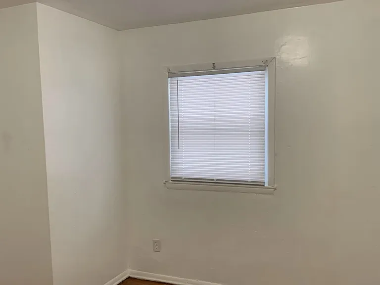 5124 Ohio St — Photo 10