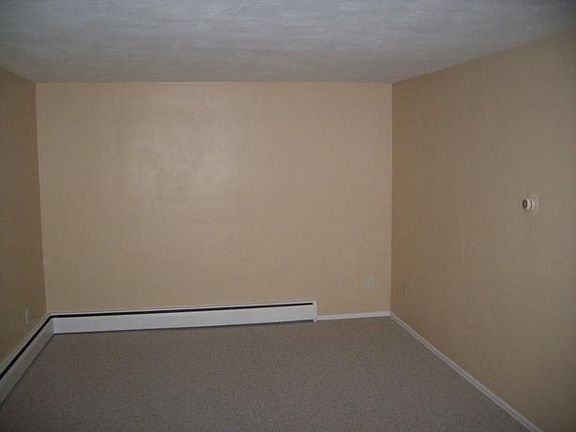 5th image of 309 N 5th St #3