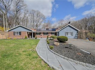 36 Fern Dr, Shelton, CT 06484