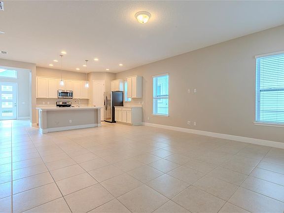 4th image of 9233 Smithies St