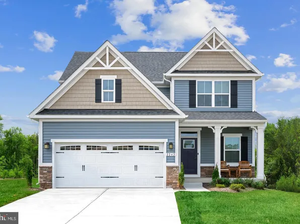 1124 Caracas Blvd, Martinsburg, WV 25403