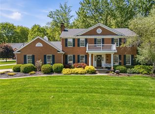 4756 Fox Run Dr, Stow, OH 44224