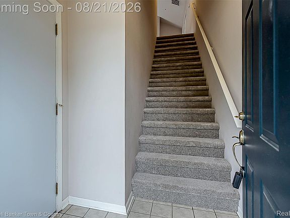 4th image of 8210 Addington Dr #91