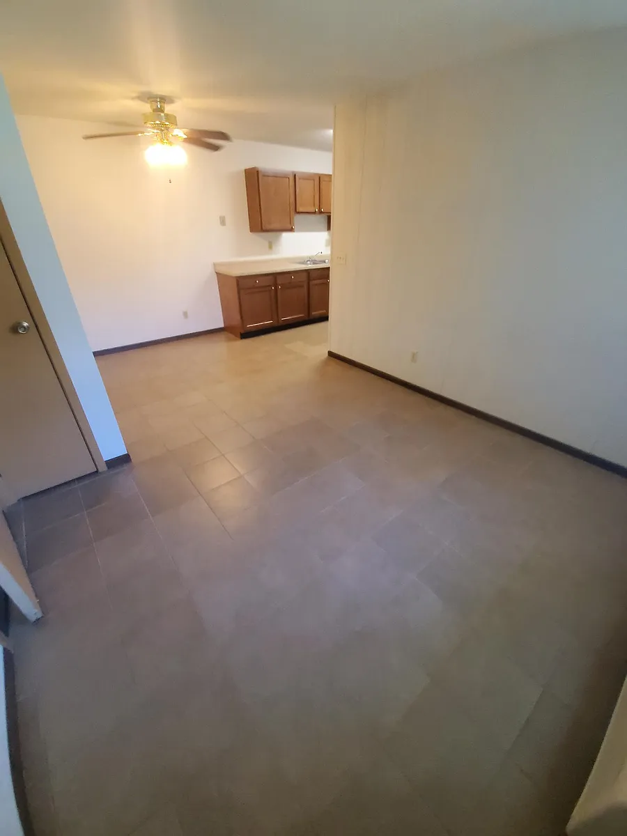 Building Photo - 1734 La Crescent St #38