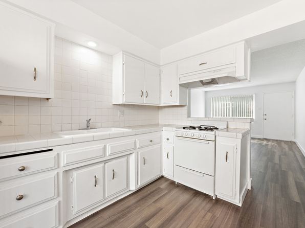 1618 N Wilmington Blvd #B