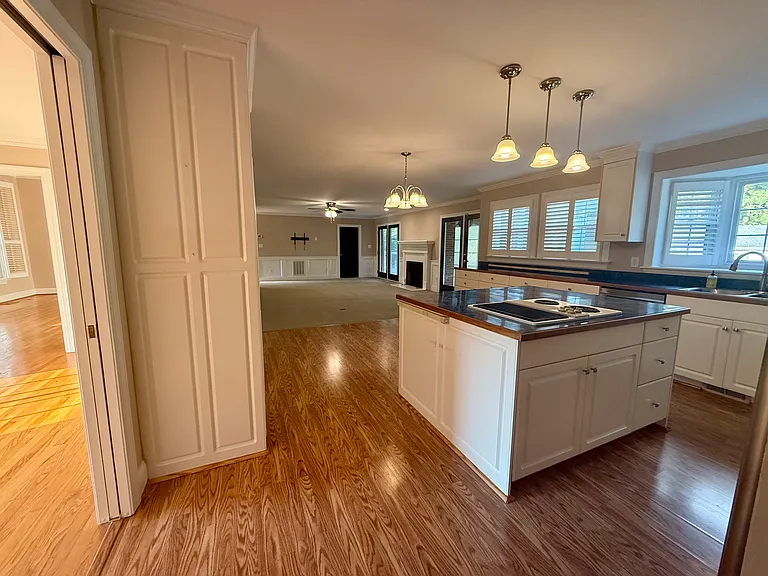 4036 Jaback Dr — Photo 17