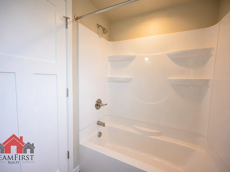 2022 Terry Ln — Photo 13
