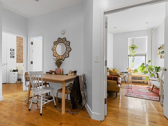 5th image of 566 Vanderbilt Ave APT 3