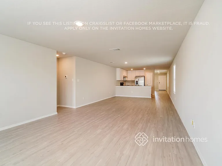 143 Pasadena Pl — Photo 5