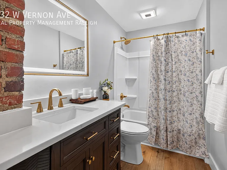 132 W Vernon Ave — Photo 16