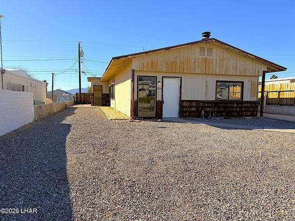 3rd image of 3205 Erwin Ln