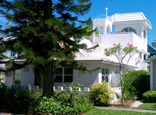 107 3rd Ave, Saint Pete Beach, FL 33706