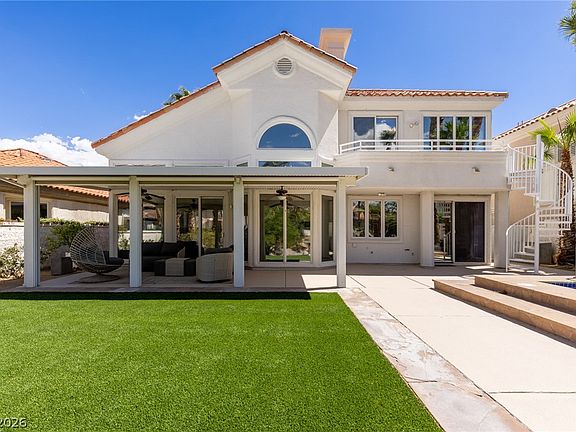 3rd image of 8812 Rainbow Ridge Dr