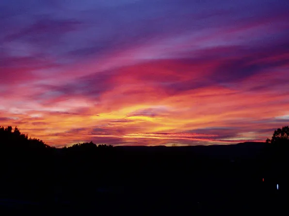 11 Buckskin Cir, Santa Fe, NM 87506