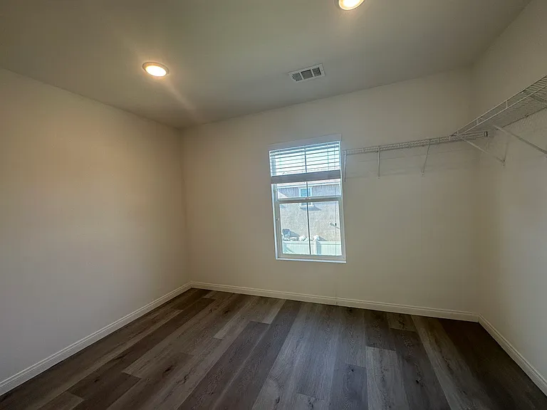 13100 Irisbend Ave — Photo 6