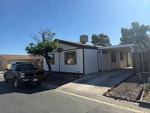 25058 Avenida Laredo Photo 1