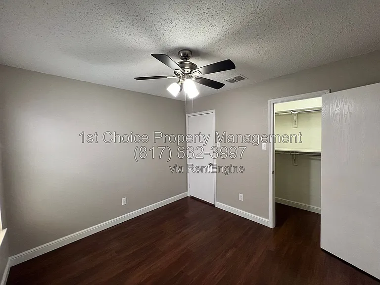 304 E Clover Park Dr — Photo 36