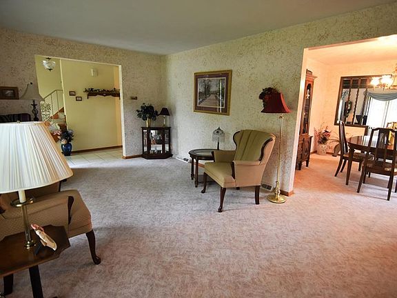 5th image of 3020 Hamman Dr