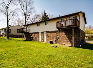 426 Kolpwood Ave NW, Massillon, OH 44646