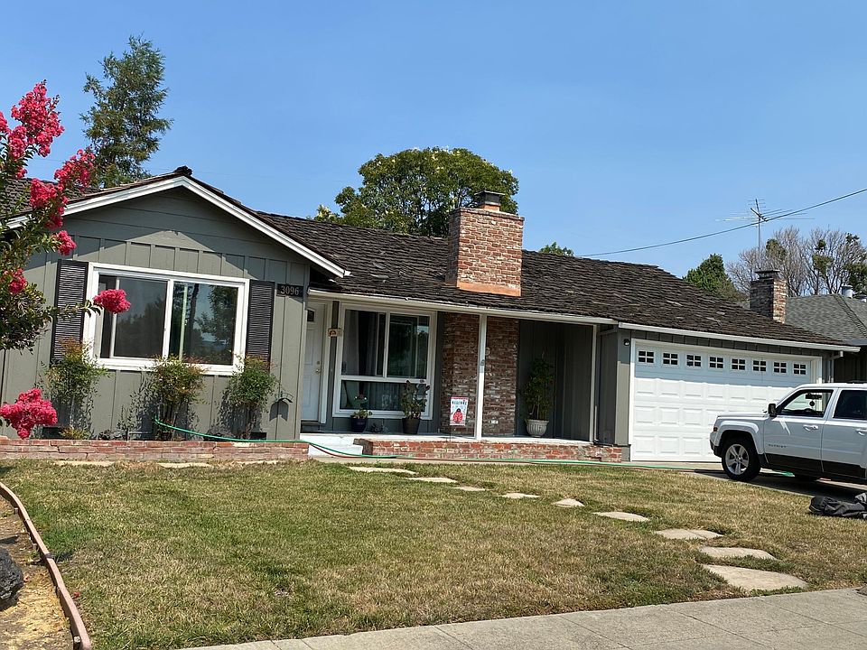 1st image of 3096 Santa Margarita Ave
