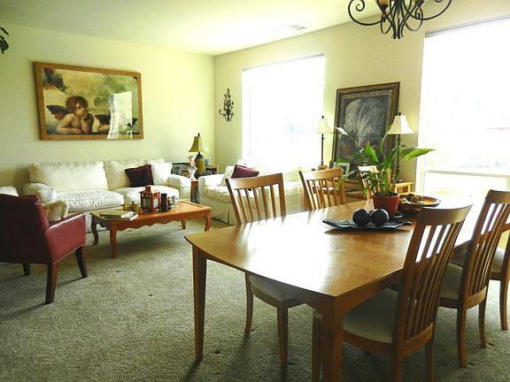 Living & Dining Room Combo