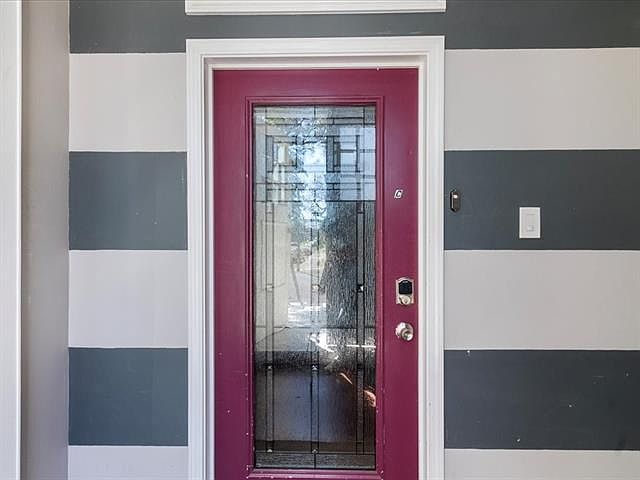 1st image of 438 Opelousas Ave APT C