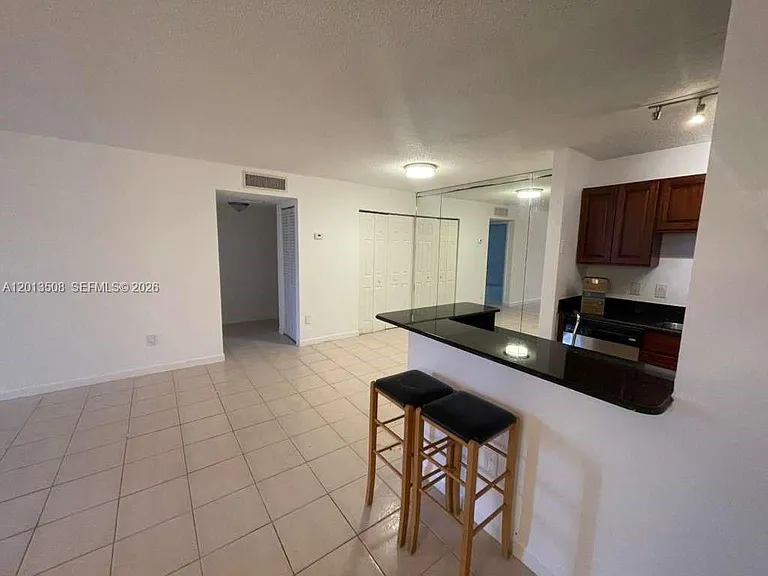 809 NE 199th St #105-7 — Photo 7