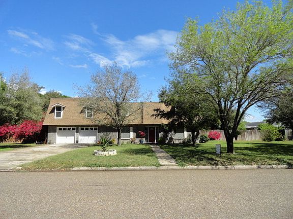 2nd image of 1623 Dulcenea St