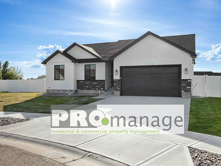 3755 E Inglewood Dr — Photo 1