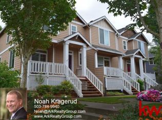 15900 SW Mortondale Ln, Beaverton, OR 97006