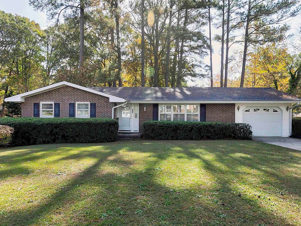 1st image of 106 E Merlin Dr