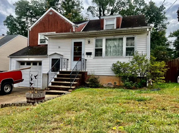 31 Overlook Ter, Fords, NJ 08863