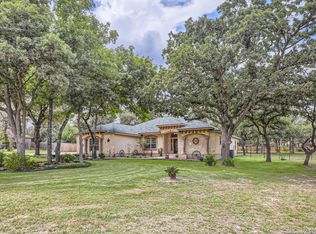 434 Rosewood Dr, La Vernia, TX 78121