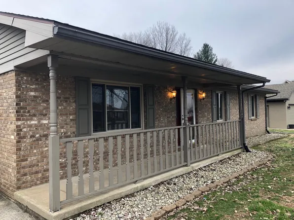 8711 Hanover Dr, Newburgh, IN 47630